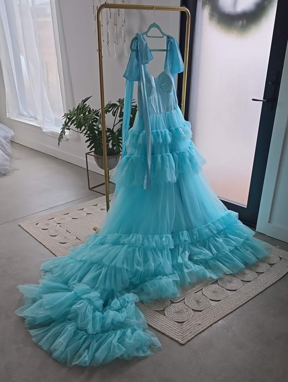 Ruffled Tulle Photoshoot Dress - Aqua Blue